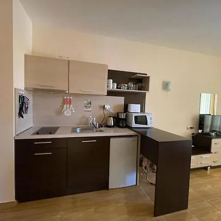 아파트 Studio With A Large Balcony студия с большим балконом в Magic Dreams *